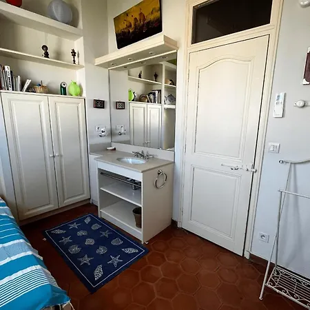 Fisherman House With Wifi Ac And A 14m-mooring