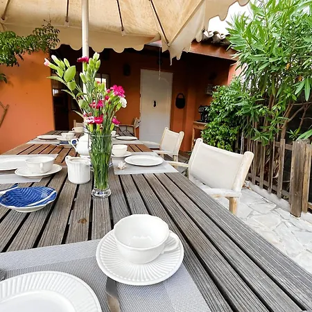 펜션 Fisherman House With Wifi Ac And A 14m-mooring *