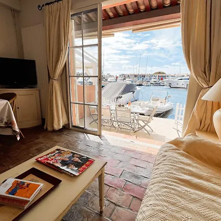 Fisherman House With Wifi Ac And A 14m-mooring * Grimaud
